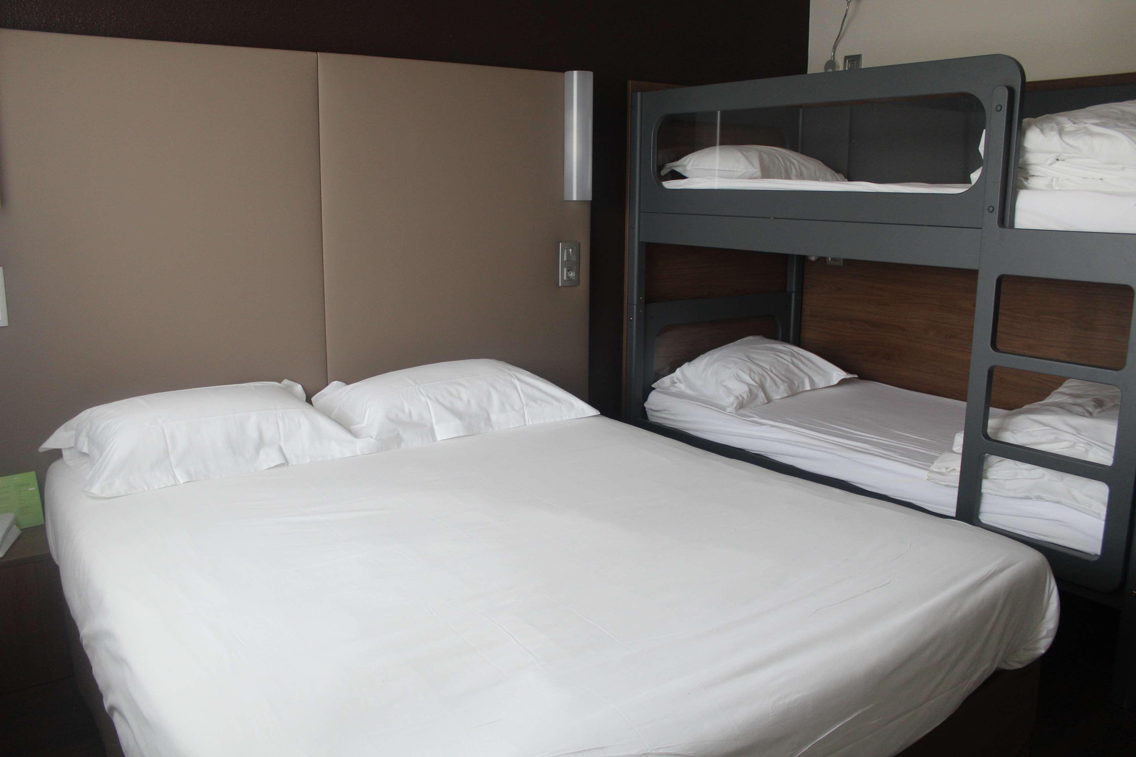 Hotel Campanile 3*